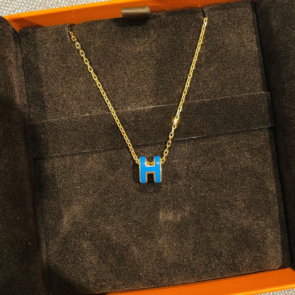 NIB Hermes Mini Pop H pendant